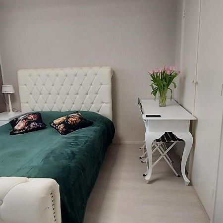 Cozy Room In Host House Near Rotterdam Maassluis Exterior foto